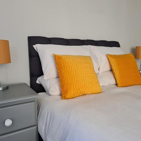 ברמינגהאם Whole House - 4 Bedrooms - Parking - Sleeps 8 מראה חיצוני תמונה