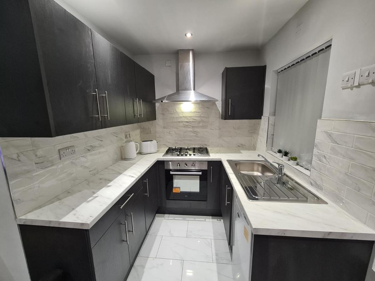 ברמינגהאם Whole House - 4 Bedrooms - Parking - Sleeps 8 מראה חיצוני תמונה