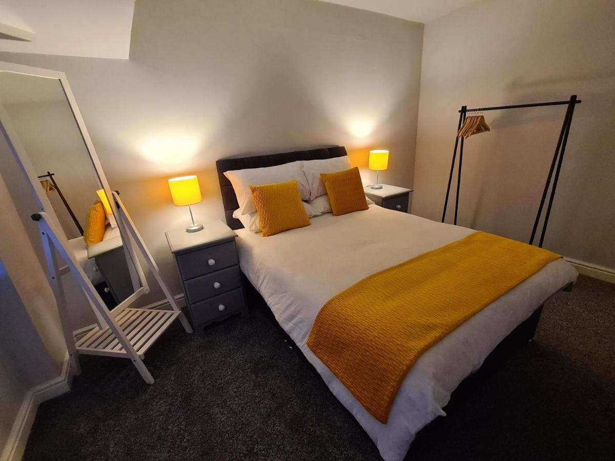 ברמינגהאם Whole House - 4 Bedrooms - Parking - Sleeps 8 מראה חיצוני תמונה