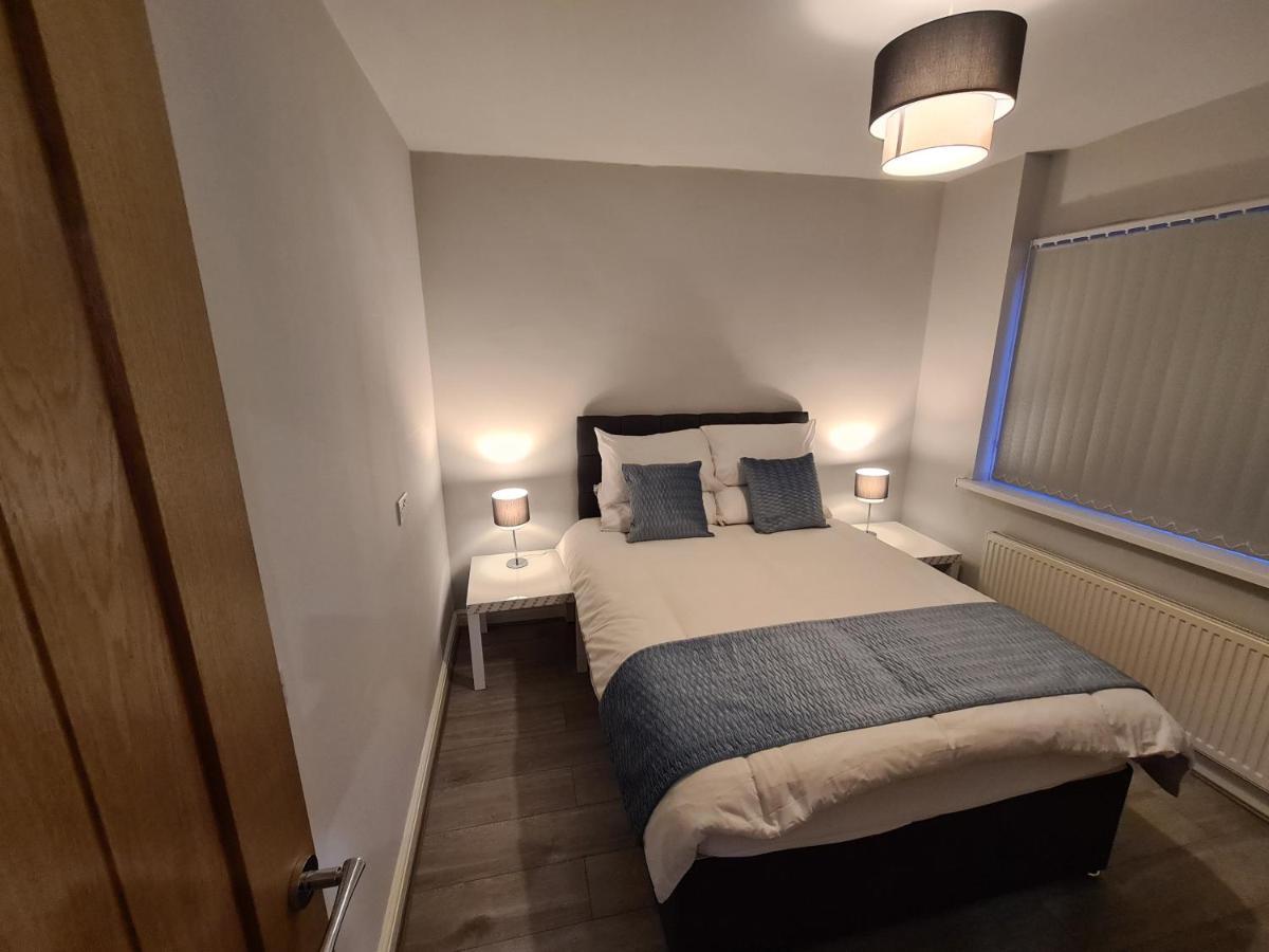ברמינגהאם Whole House - 4 Bedrooms - Parking - Sleeps 8 מראה חיצוני תמונה