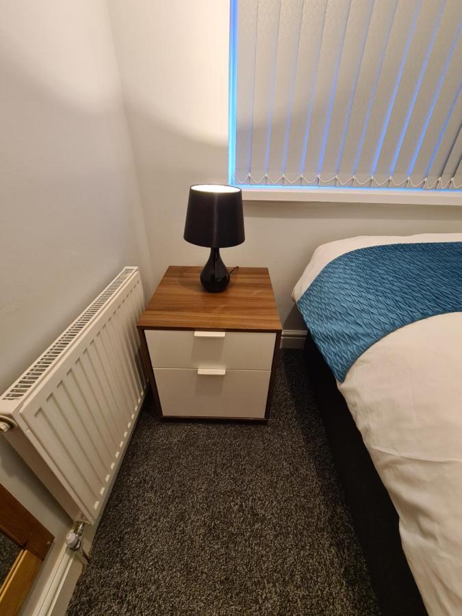 ברמינגהאם Whole House - 4 Bedrooms - Parking - Sleeps 8 מראה חיצוני תמונה