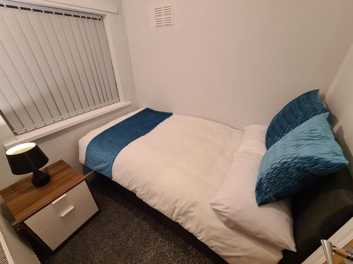 ברמינגהאם Whole House - 4 Bedrooms - Parking - Sleeps 8 מראה חיצוני תמונה