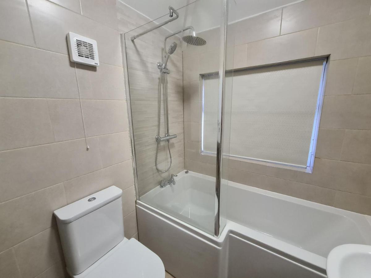 ברמינגהאם Whole House - 4 Bedrooms - Parking - Sleeps 8 מראה חיצוני תמונה
