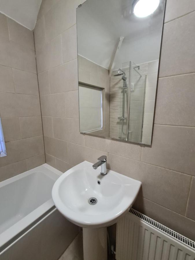 ברמינגהאם Whole House - 4 Bedrooms - Parking - Sleeps 8 מראה חיצוני תמונה